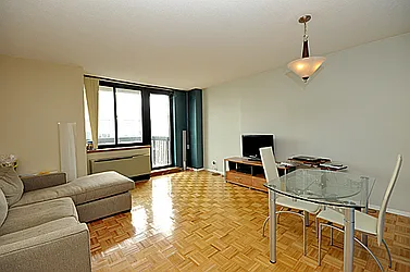 Rented by Sumitomo Real Estate Sales