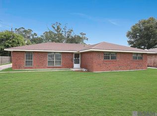 12345 E Robin Hood Dr, Baton Rouge, LA 70815