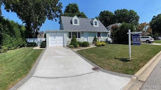 1st image of 223 Hamilton Ave