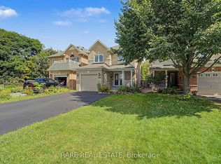 521 Hickory St N, Whitby, ON L1N9W9