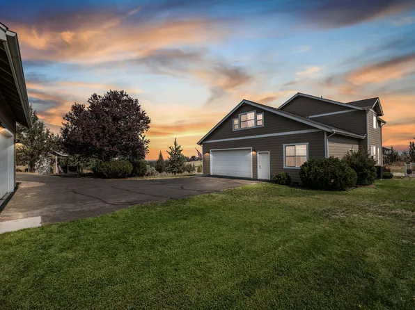 1169 NE Clark Dr, Madras, OR 97741