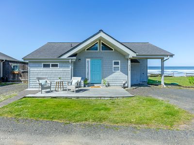 4048 SW Pacific Coast Hwy, Waldport, OR, 97394