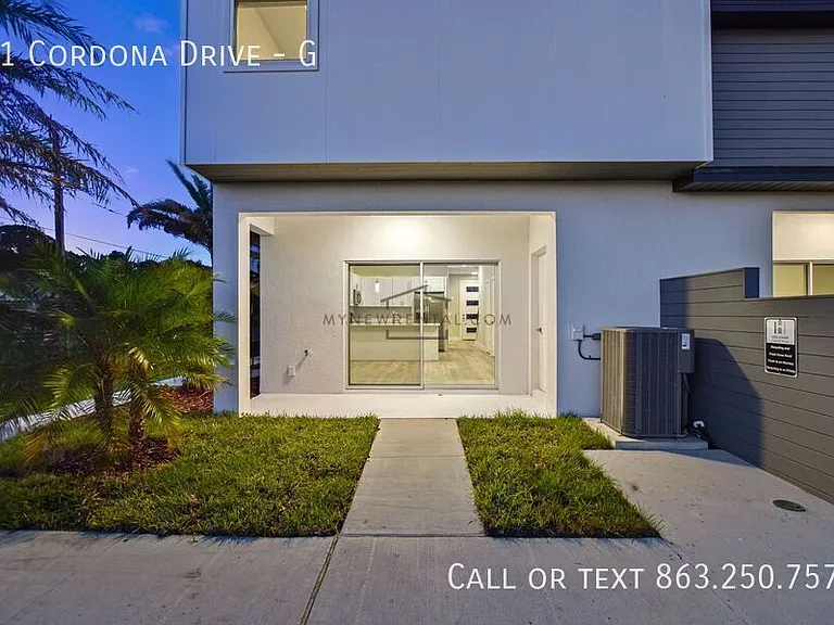 61 Cordona Dr #G — Photo 32