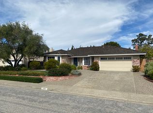 2716 Saint James Rd, Belmont, CA 94002