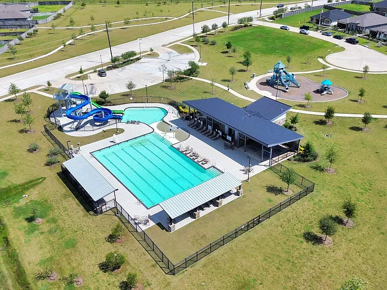 7706 Caspian Ranch Dr — Photo 17