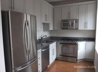 62 Cooper St #4A, Boston, MA 02113