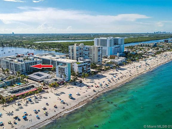 3rd image of 777 Ocean Dr Unit S-417
