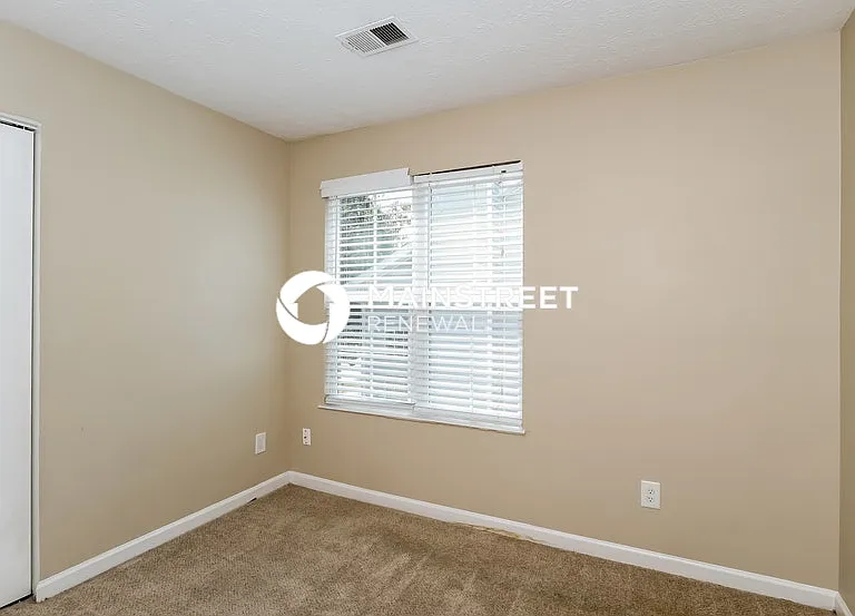 3254 Landgraf Close — Photo 15