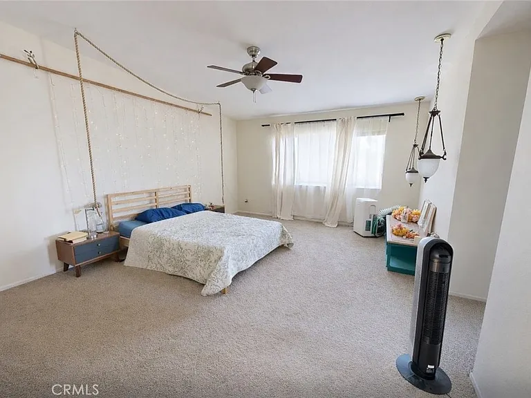 5637 Redwood Ave — Photo 9