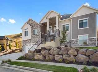 504 E Sugar Plum Ln, North Salt Lake, UT 84054