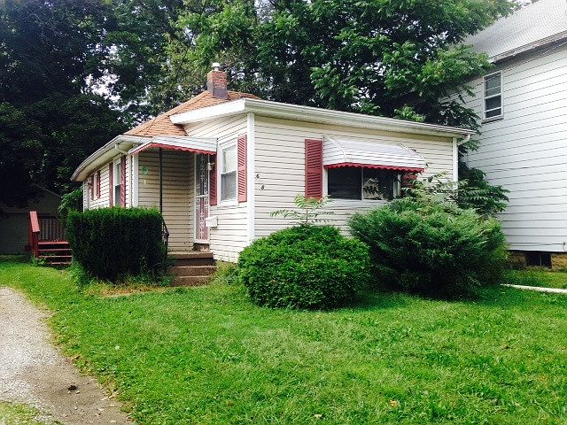 1st image of 608 Roscoe Ave
