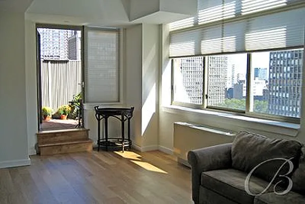 Rented by Bellmarc Realty | media 16