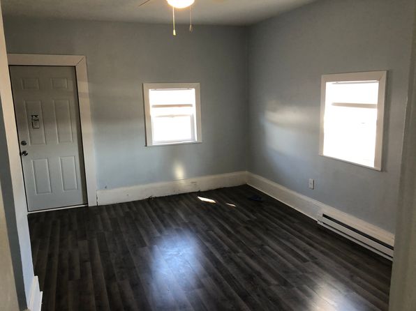 401 W North St #1