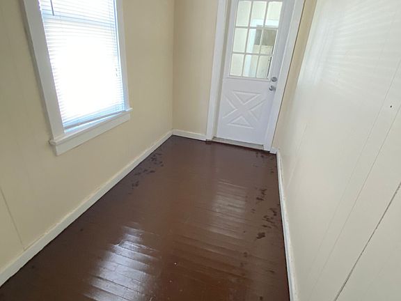 5th image of 1114 N Brookfield St #610821