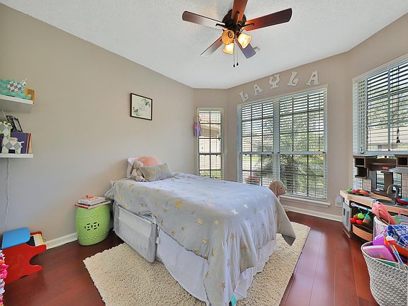 2nd image of 8622 Goodbys Trace Dr