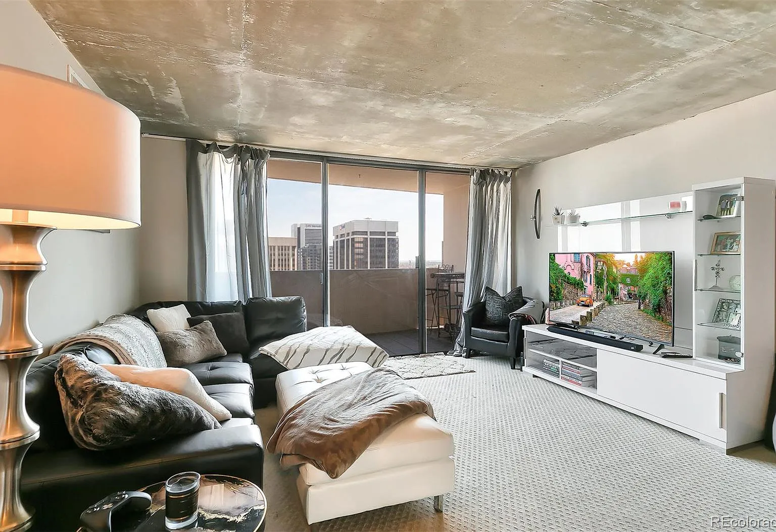 Brooks Tower — Photo 1