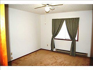 5th image of 3400 Canyon Dr APT 2C