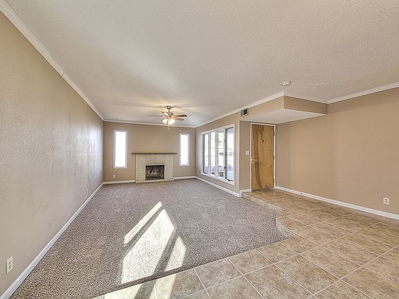 5th image of 3913 El Conlon Ave
