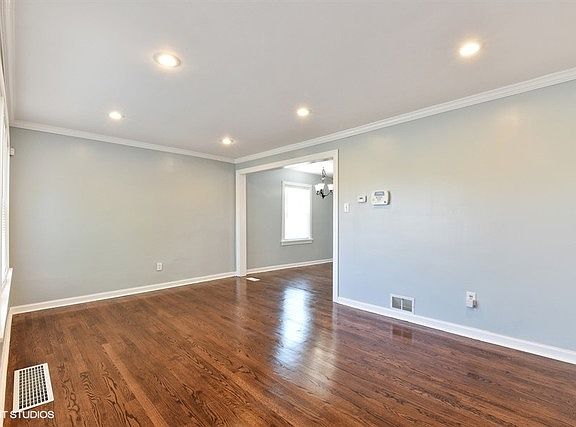 2nd image of 9701 S Wentworth Ave