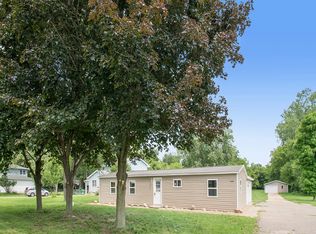 57843 Patterson Ln, Three Rivers, MI 49093