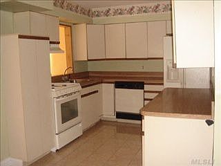 4th image of 111 Paula Blvd