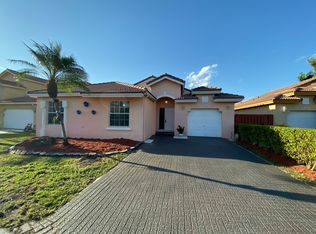 9212 SW 167th Ct, Miami, FL 33196