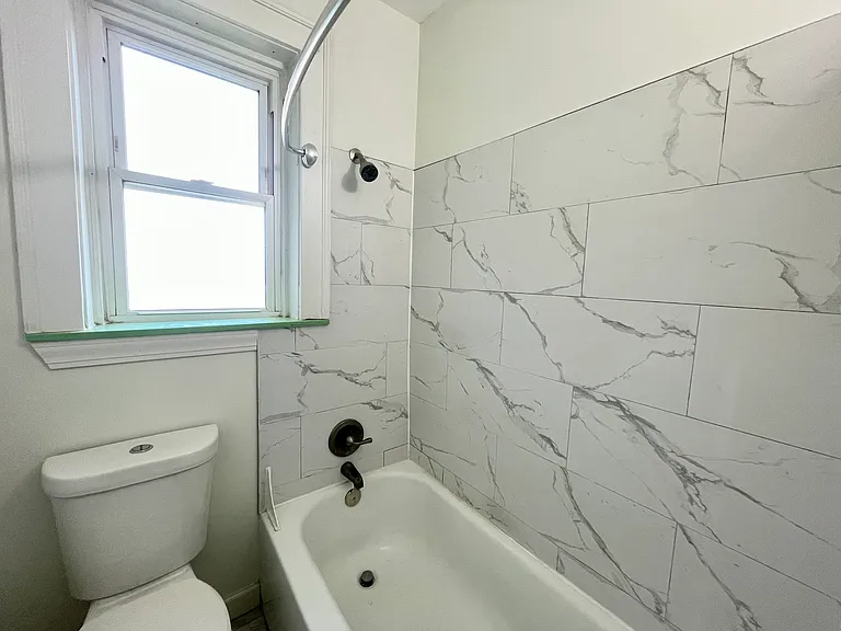 4965 Oleatha Ave #2W — Photo 10