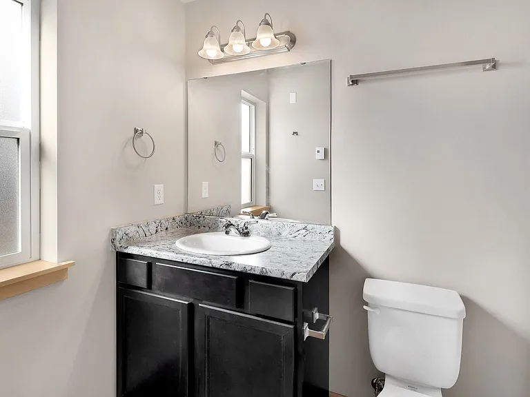 Tremezzo Apartments — Photo 132