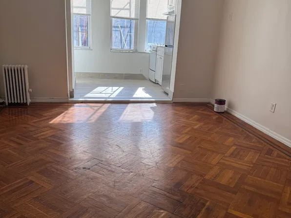 44-09 25th Avenue image 1 of 16