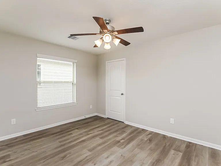 5119 Gulf Stream Ln — Photo 14