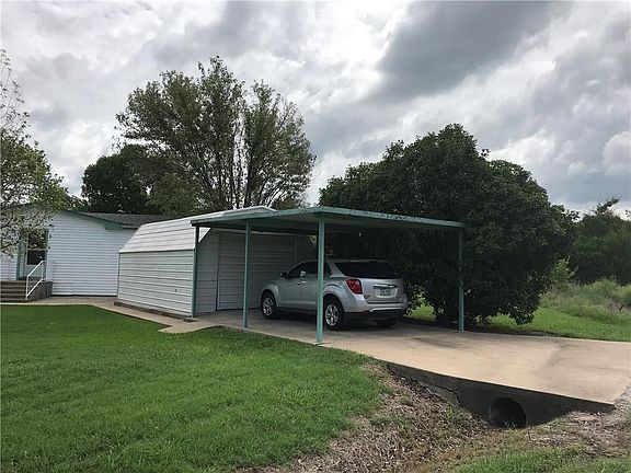3rd image of 3205 Brazos River Ct