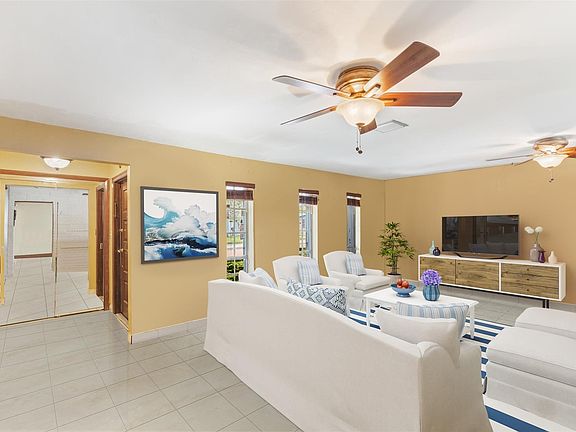 5th image of 345 SW 66th Avenue