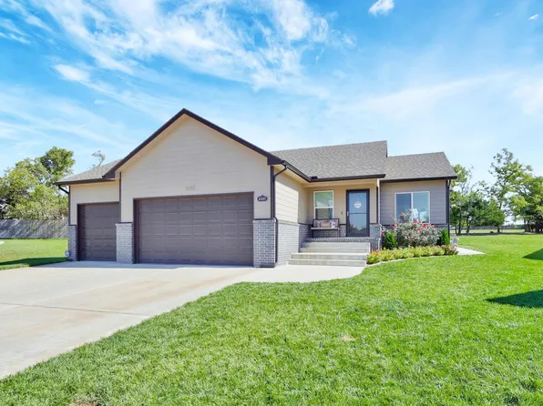 1137 Sontag Dr, Derby, KS 67037