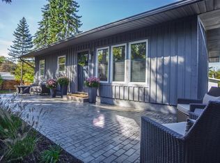 1055 Morningside Dr, Ann Arbor, MI 48103
