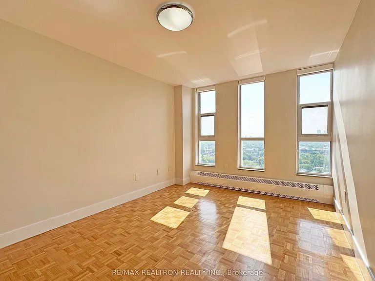 666 Spadina Ave #2503 — Photo 12