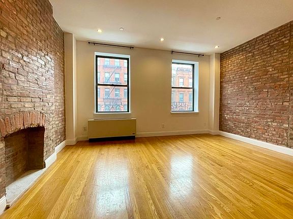 4th image of 256 W 123rd St APT 3