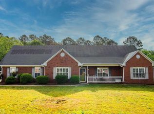411 Mosby Ln, Locust Grove, GA 30248