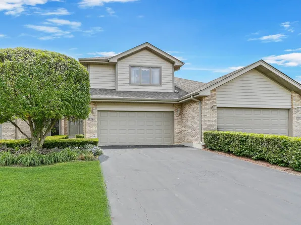 1472 Baileys Crossing Dr, Lemont, IL 60439