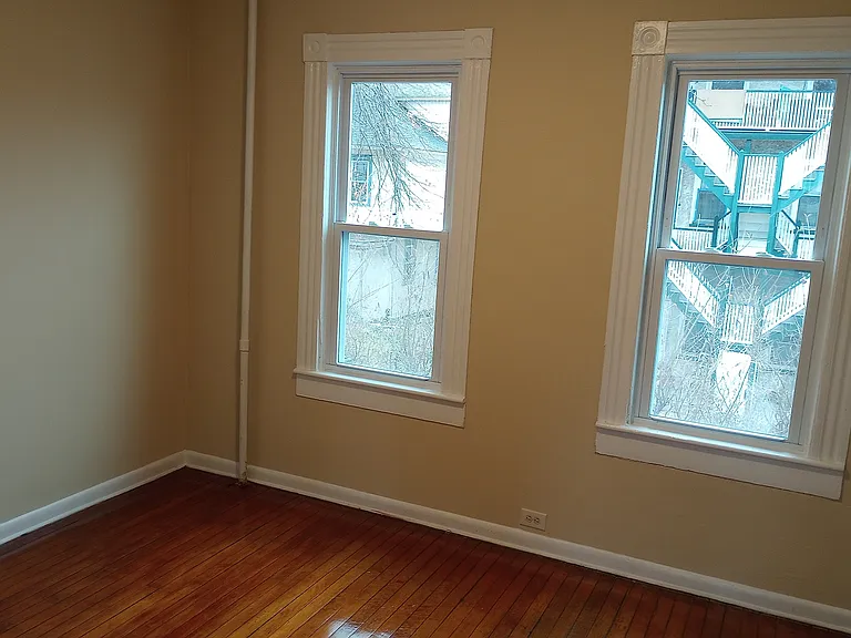 1112 Delaware St #1 — Photo 8