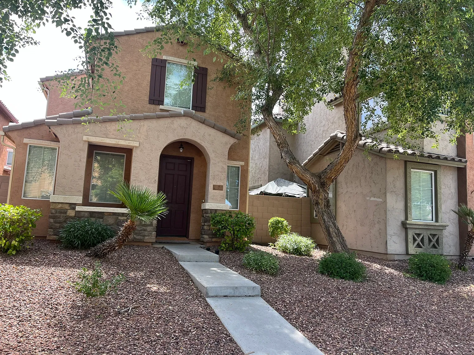 3 bed, 1327 sqft, $1,750 — Photo 3