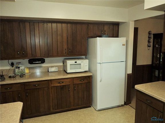 4th image of 538 Water St