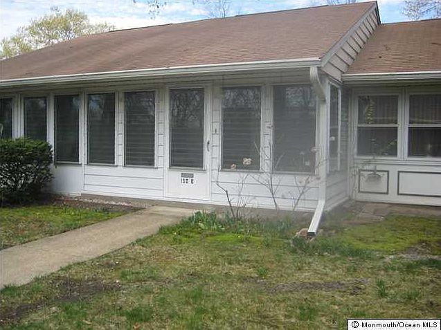 1st image of 150 Gramercy Court #D