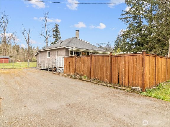 4th image of 20909 175th Street Ct E