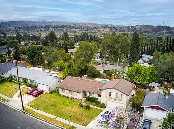 4th image of 10526 Kurt St