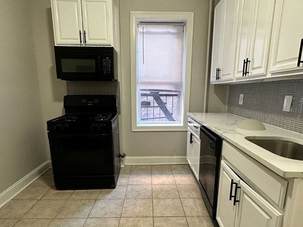 382-384 Baldwin Ave #15