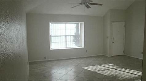 5th image of 1826 Chris Scott Dr