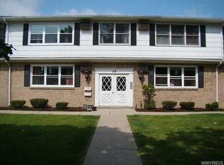 118 Sundridge Dr APT 7, Amherst, NY 14228