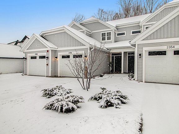 2nd image of 2356 Watertown Way NE #33