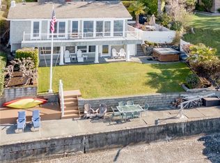 2313 SW 172nd St, Seattle, WA 98166