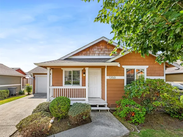 1350 Wildflower Way, Sedro Woolley, WA 98284